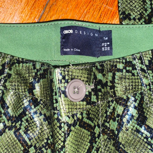 Snake Print Pants💚🖤 - Picture 3 of 4
